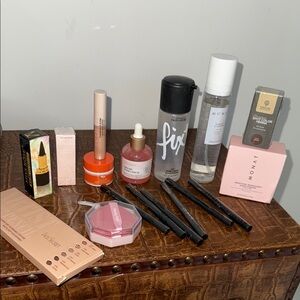 Pink and Black Eyeliner Makeup Lovers Translucid powder vegan eye cream Origins